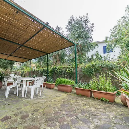 Girasoli Con Posto Auto A 150 Mt Dalla Appartement
