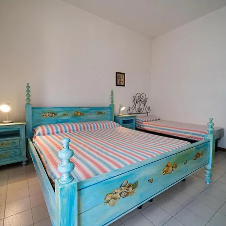 Girasoli Con Posto Auto A 150 Mt Dalla Appartement